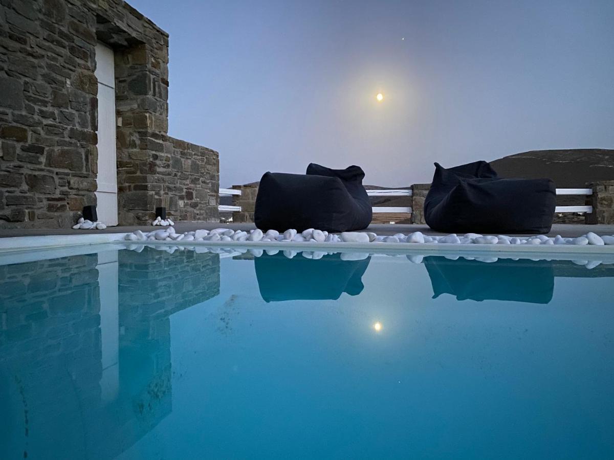 Parian White Luxury Apartments Páros Eksteriør billede