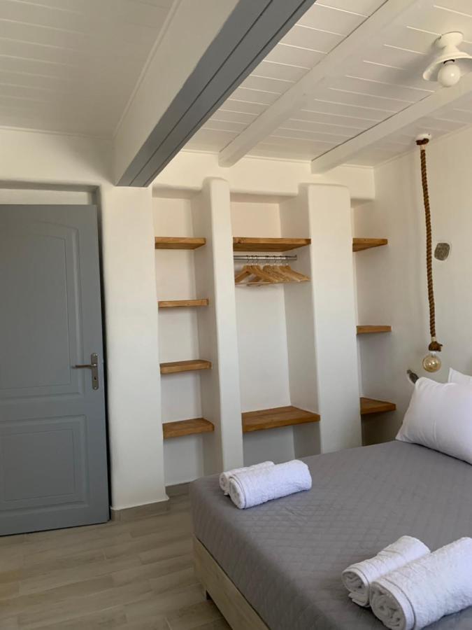 Parian White Luxury Apartments Páros Eksteriør billede