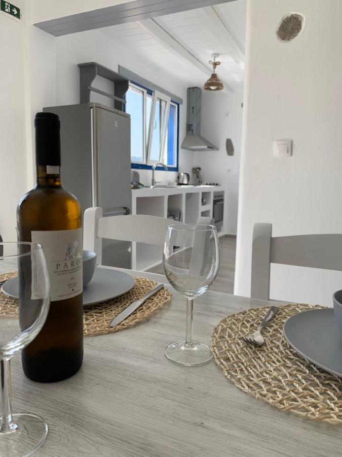 Parian White Luxury Apartments Páros Eksteriør billede